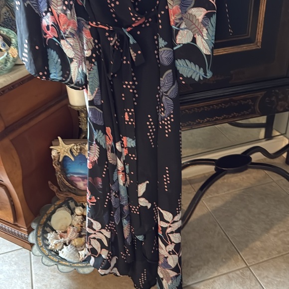 Japana Black wrap/kimona medium blue floral orchids Pink Polka Dots fabulous - Picture 3 of 16